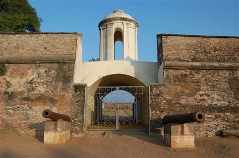  Sadras Beach & Fort